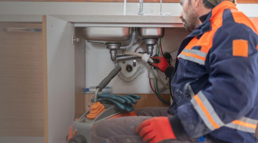Professional slab leak plumber services in Altoona, AL